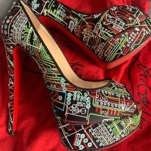 Sky High Lady Peep Geek